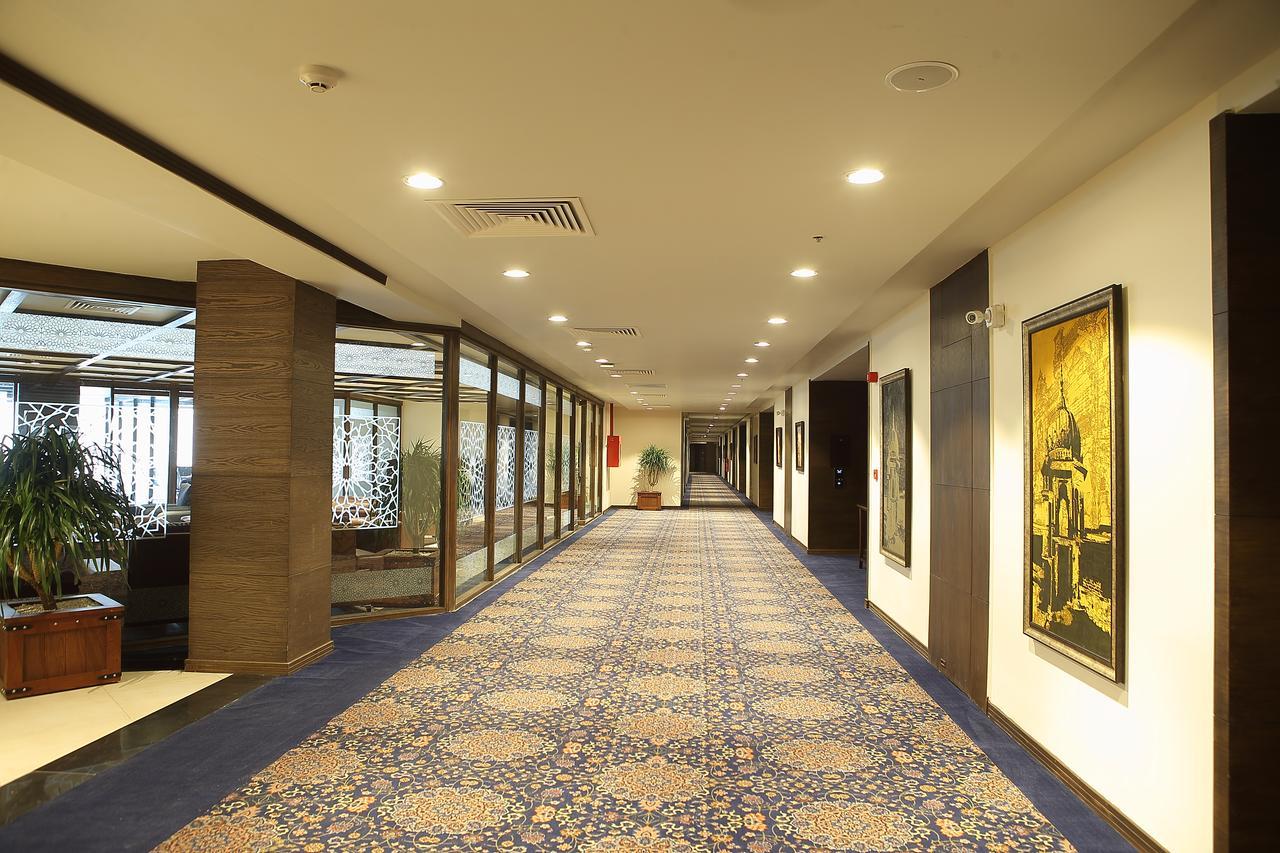 Hotel Defence Raya Golf & Country Club Lahore Exterior foto